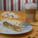 호텔 & Restaurant Waldcafe